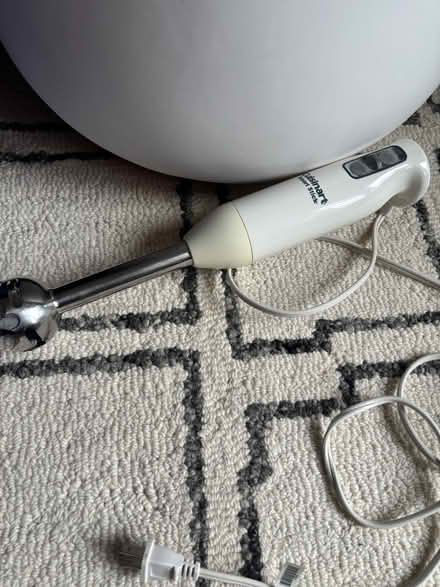 Photo of free Cuisinart handheld blender (Rego Park) #2