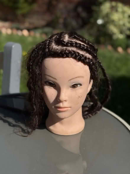 Photo of free 👧🏻 Mannequin head (Chipping Barnet EN5) #1