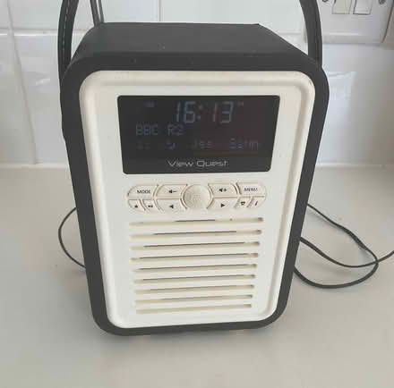 Photo of free DAB radio (Stroud GL5) #1