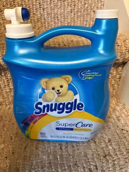 Photo of free Fabric softener about 1/2 full (L5L 5P5) #1