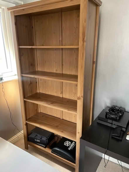 Photo of free Tall Bookcase with 5 shelves (DA2) #3