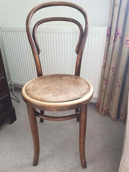 Photo of free Bentwood chair (Kendal LA9) #1