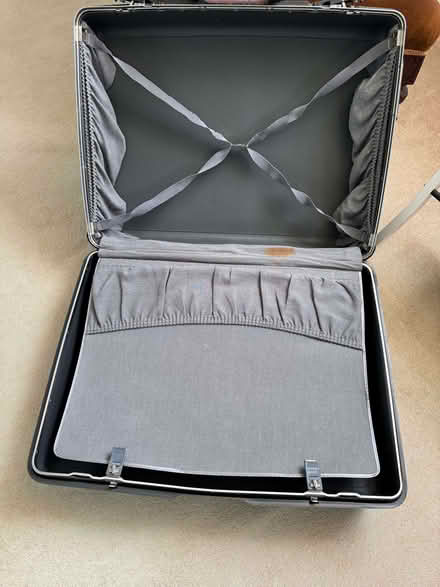 Photo of free Samsonite Hard Shell Suitcases (Little Bookham KT23) #2