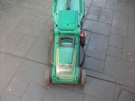 Photo of free 2 x Cordless Mowers for Spares (ME16 - Allington) #4