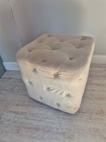 Photo of free Pale grey upholstered cube stool (Chalfont St Peter SL9) #1