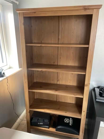 Photo of free Tall Bookcase with 5 shelves (DA2) #1