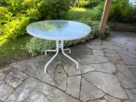 Photo of free Old glass table (Old Barrhaven) #1