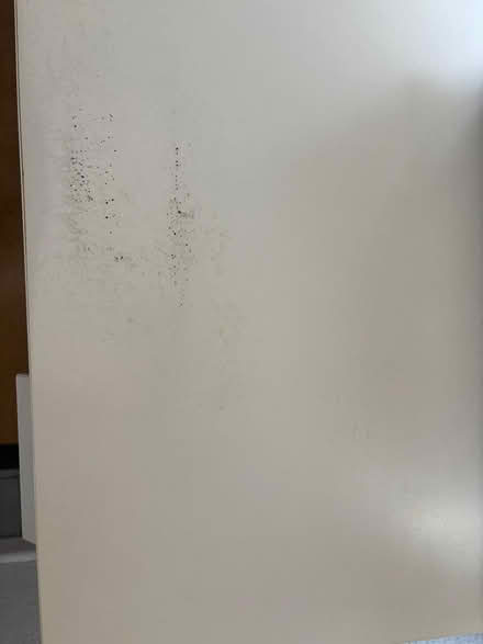 Photo of free White desk (Leatherhead KT22 7) #3