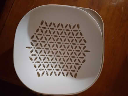 Photo of free colander & bowl (south yardley B25) #1