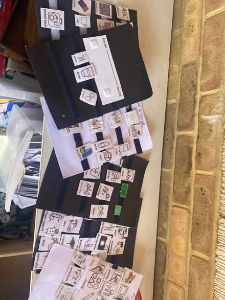 Photo of free SEN signs on velcro (Harold Wood RM3) #1