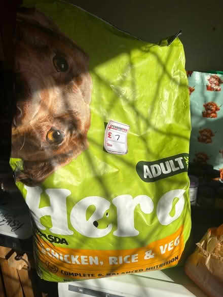 Photo of free Hero dog food adult (M350lh) #1