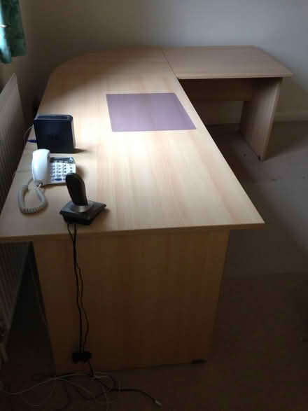 Photo of free Large office Desk (OX4) #1