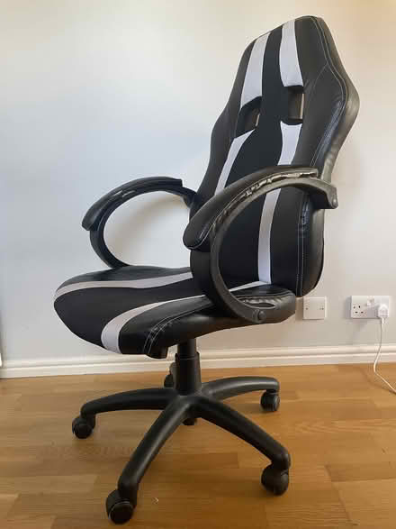 Photo of free Gaming/PC Chair (W3) #1