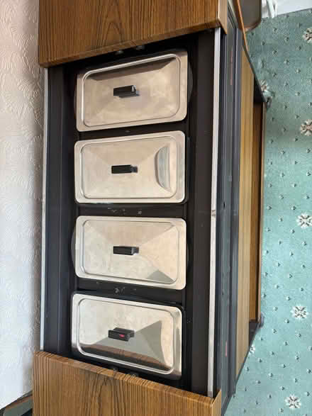 Photo of free Hostess trolley (Dore S17) #2