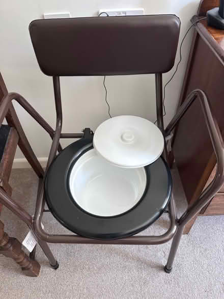 Photo of free Commode, unused (Bicester OX26) #3