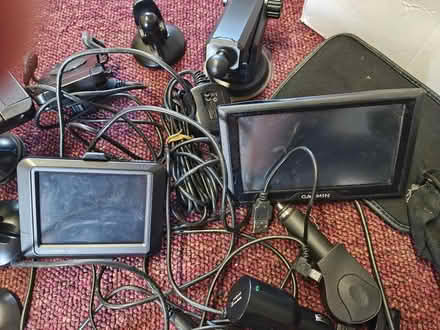 Photo of free 2 X Garmin sat navs and cables (BS24) #1