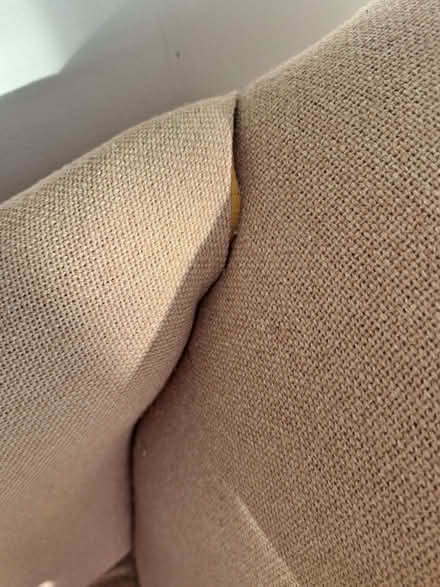 Photo of free Chaise longue in Lewes - in need of refurb / reupholstering. (Wallands Park BN7) #4