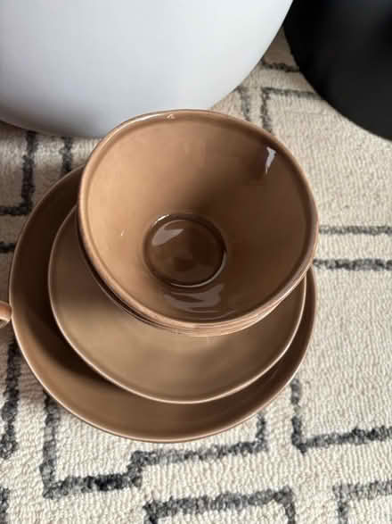Photo of free Crate&Barrel dishes (Rego Park) #2