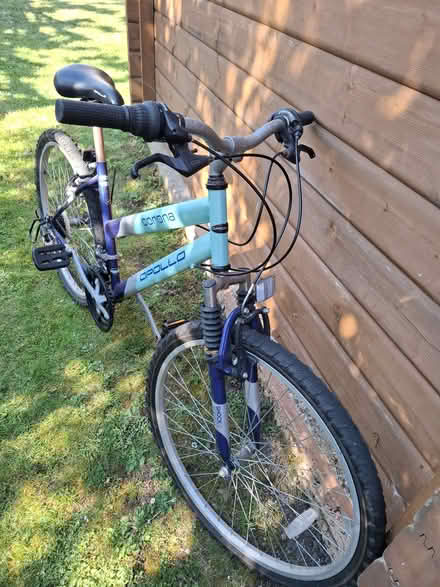 Photo of free Ladies bike (Rayleigh SS6) #2