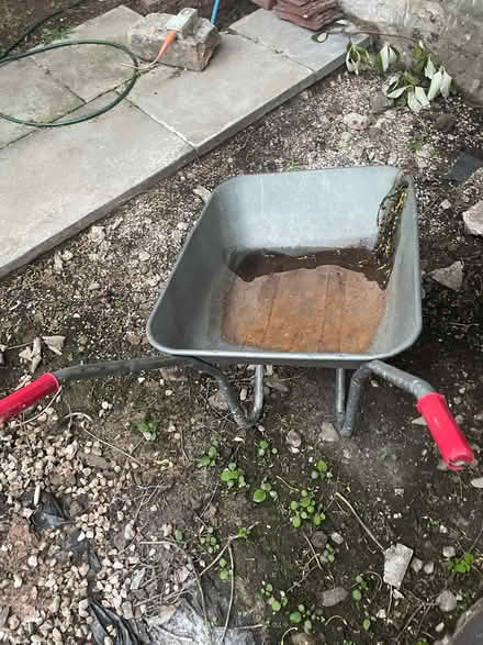 Photo of free Wheelbarrow (The Grange EH9) #1