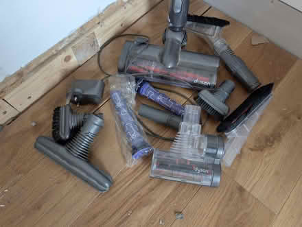 Photo of free Dyson Handheld Vacuum Cleaner (Banwell BS29) #2