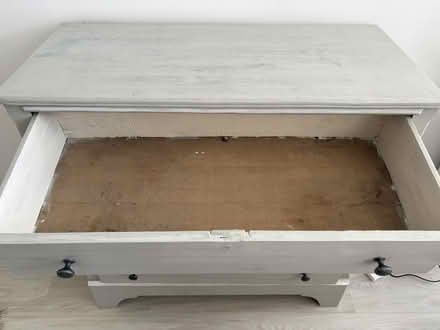 Photo of free Chest of drawers (Lee SE3) #4