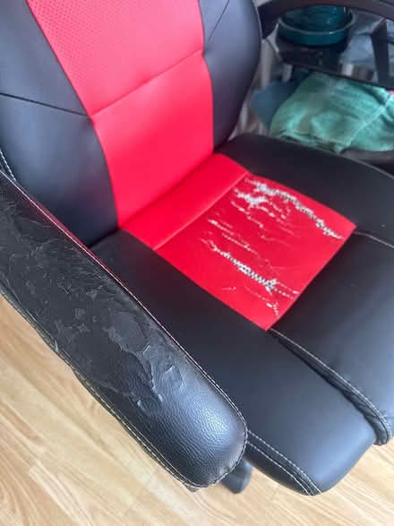 Photo of free Gaming/office chair (Cardiff CF23) #2