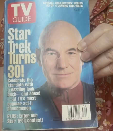 Photo of free Star Trek TV guide (Western Dearborn) #1