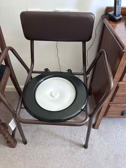 Photo of free Commode, unused (Bicester OX26) #2