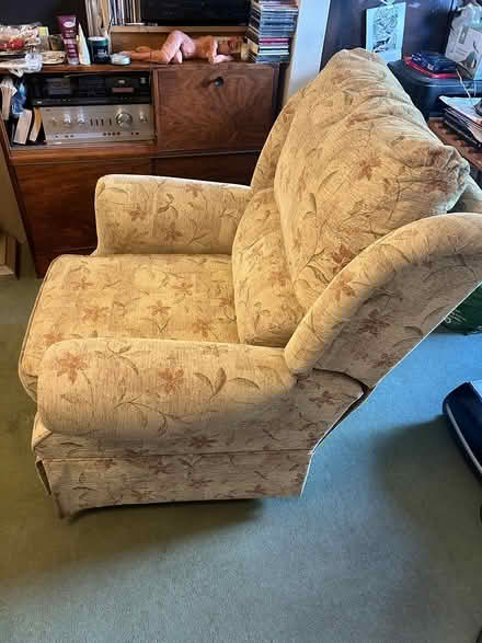 Photo of free Electric recliner chair (Hartlebury DY11) #2