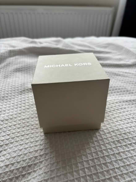 Photo of free Michael Kors Box (Bs15 4ub) #2