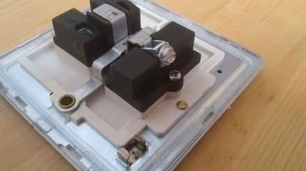 Photo of free Single electrical socket face-plate, "Knightsbridge". (Levenshulme M12) #3