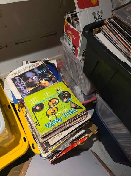 Photo of free 1000 free 12" vinyl records (Fishtown) #2