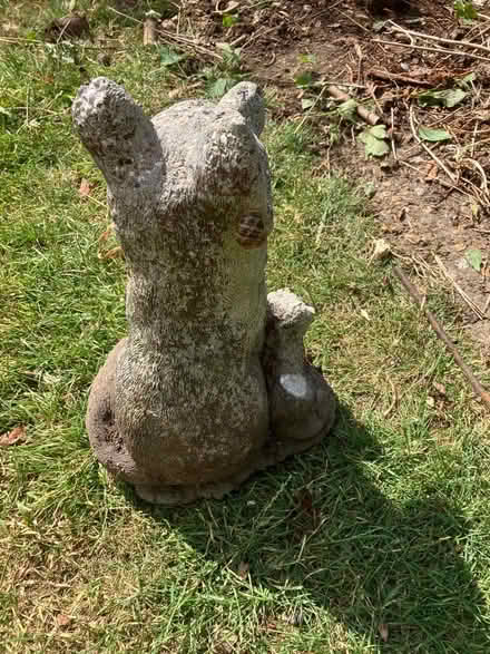 Photo of free Garden fix ornament (Wickford SS12) #1