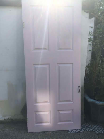 Photo of free 2 interior doors (Rochford SS4) #1