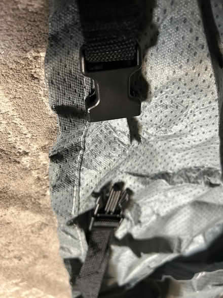Photo of free Long zippers & quick release buckle (Old Ottawa East) #3