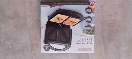 Photo of free Toasted sandwich maker (Emmbrook RG41) #1