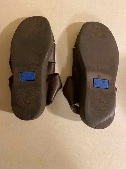 Photo of free Ladies casual sandals (Size 6) (Bloor/ The West Mall) #2
