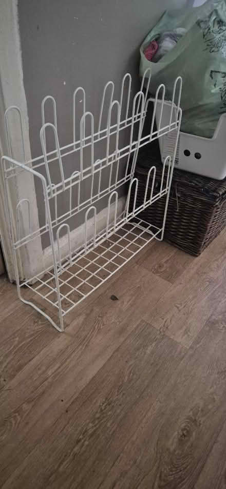 Photo of free White shoe rack (Hoxton N1) #1