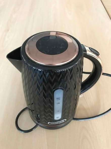 Photo of free 2x BROKEN Kettle (Possil Parlk / Parkhouse G22) #2