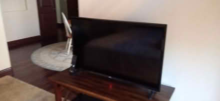 Photo of free 32inch smart tv (west Roseville) #2