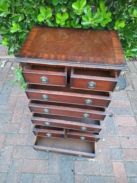 Photo of free drawer unit (Bexhill) #4
