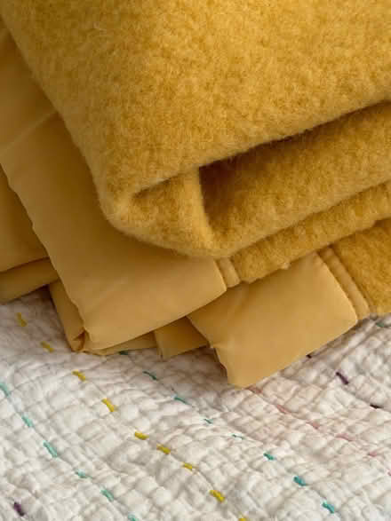 Photo of free Large woollen blanket (BS11) #2