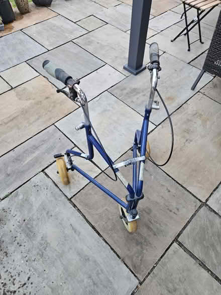 Photo of free Walking frame, 2 brakes, 3 wheels (Bridgend South Wales CF31) #3
