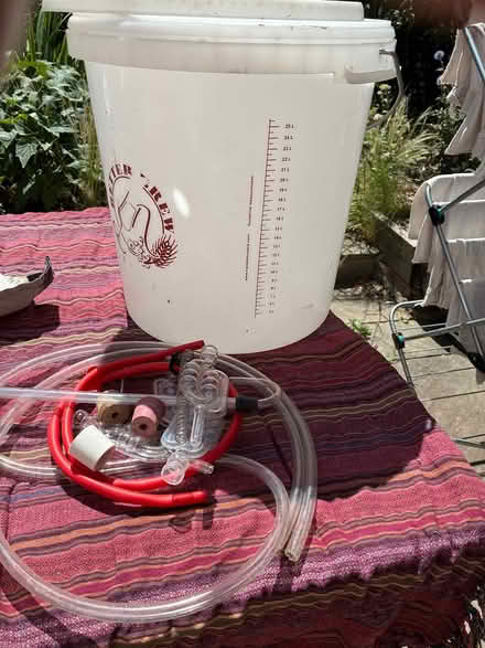Photo of free 25 litre fermentation bucket (Hackney E9) #1