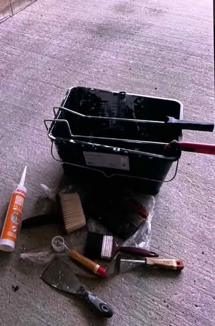 Photo of free Decoratoring items (Chesterfield S40) #2