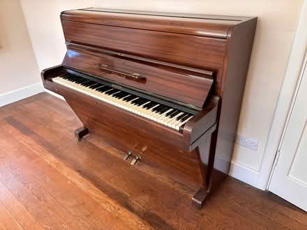 Photo of free Upright piano (HP4 2QF) #1