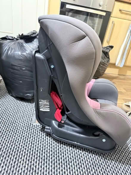 Photo of free Car seat (Near b11) #2
