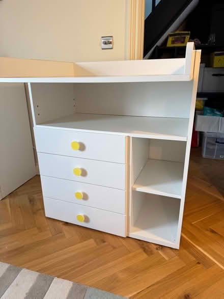 Photo of free Ikea changing table with 4 drawers. (South Woodford E18) #1