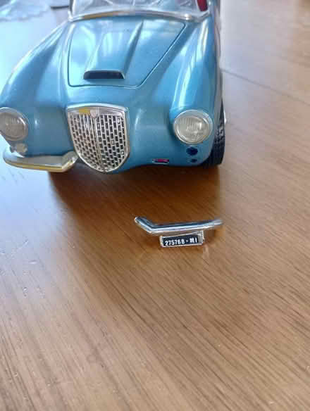 Photo of free Model car (1/18 scale) (Welling DA16) #2